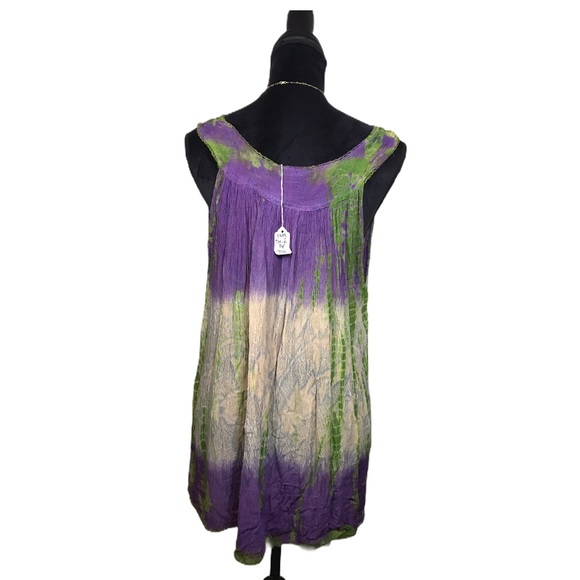 ✨ 2/$15 SALE! Purple Multi Sleeveless Top ✨ - Picture 3 of 7